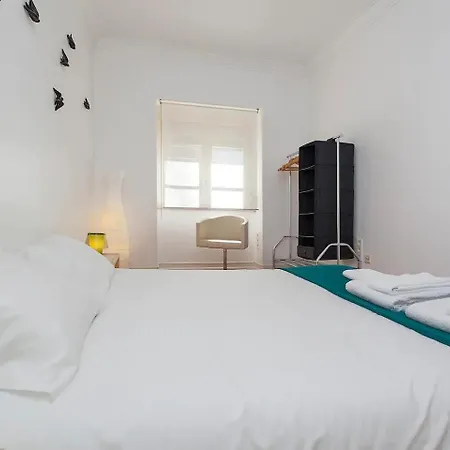 1bd Flat Near 公寓 *