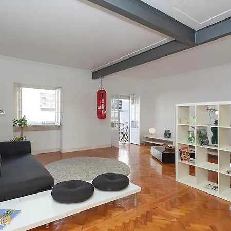 1bd Flat Near شقة Lisboa